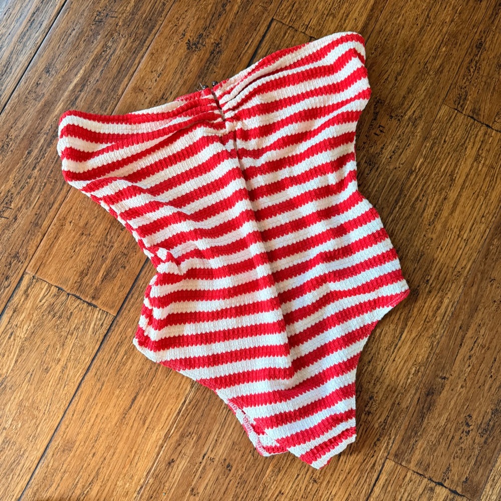 SHEIN Red White Striped Strapless Bodysuit Textured Smocked Tube Top Swimsuit XL